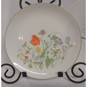 4 Vintage Floral Lunch Plates Morning Glory Poppy Clover Botanical wildflowers